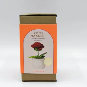Adults Rose Crochet Kit – Bold Red & Green Floral Set for Living Room Decor